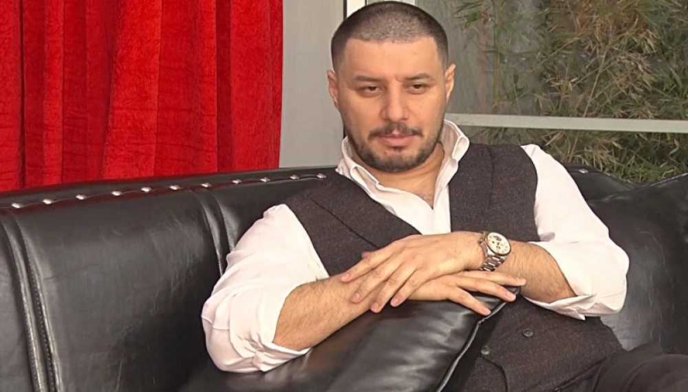 Мулен Руж - Фестиваль Фаджр 1400: Джавад Азизти