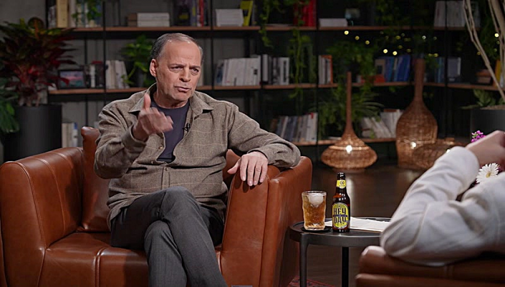 Сейчас... - Серия 16: Абдольджабар Какаи