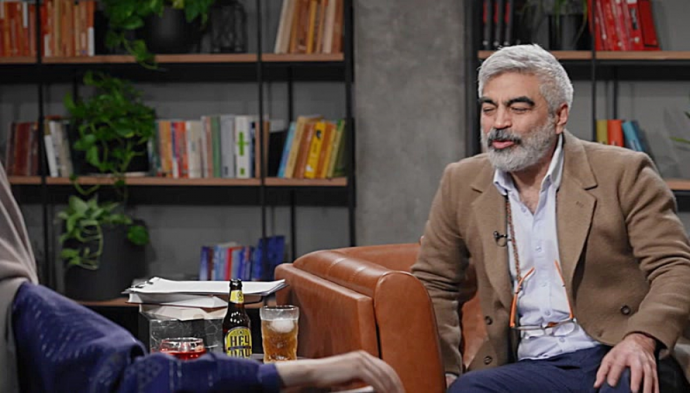 Ҳоло... - Қисми 19: Эназ Наҷафӣ