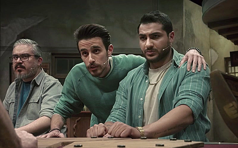 Guess Which Hand 2 S01E08