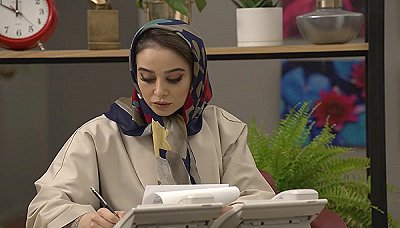 Обычные люди - Сезон 1, Серия 4: Красный сюрприз