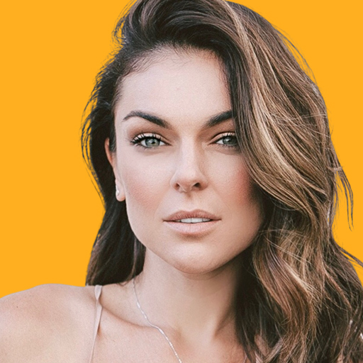 Serinda Swan