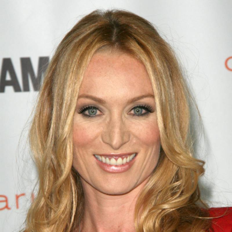 Victoria Smurfit