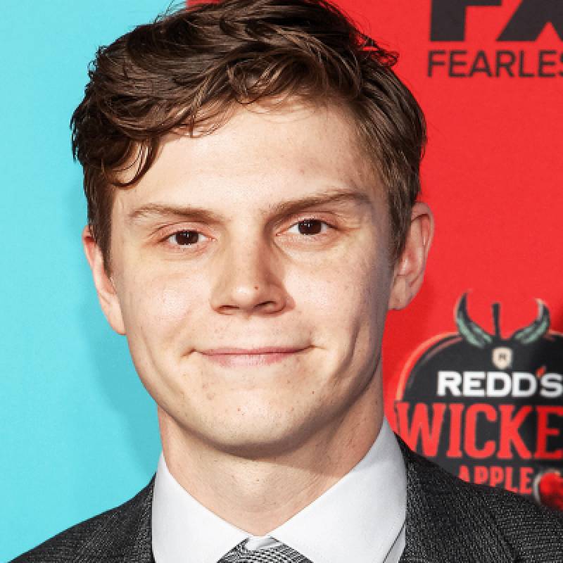 Evan Peters