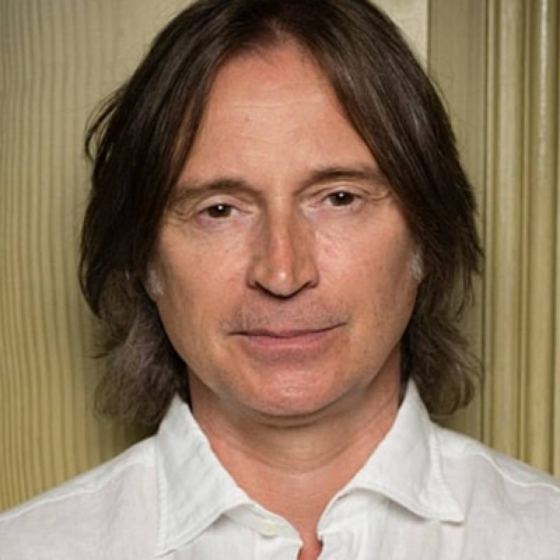 Robert Carlyle