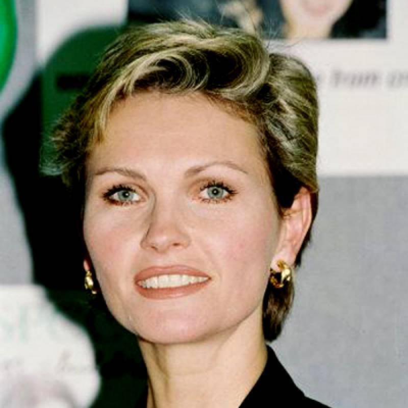 Fiona Fullerton