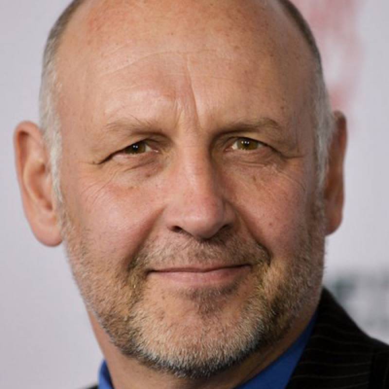 Nick Searcy