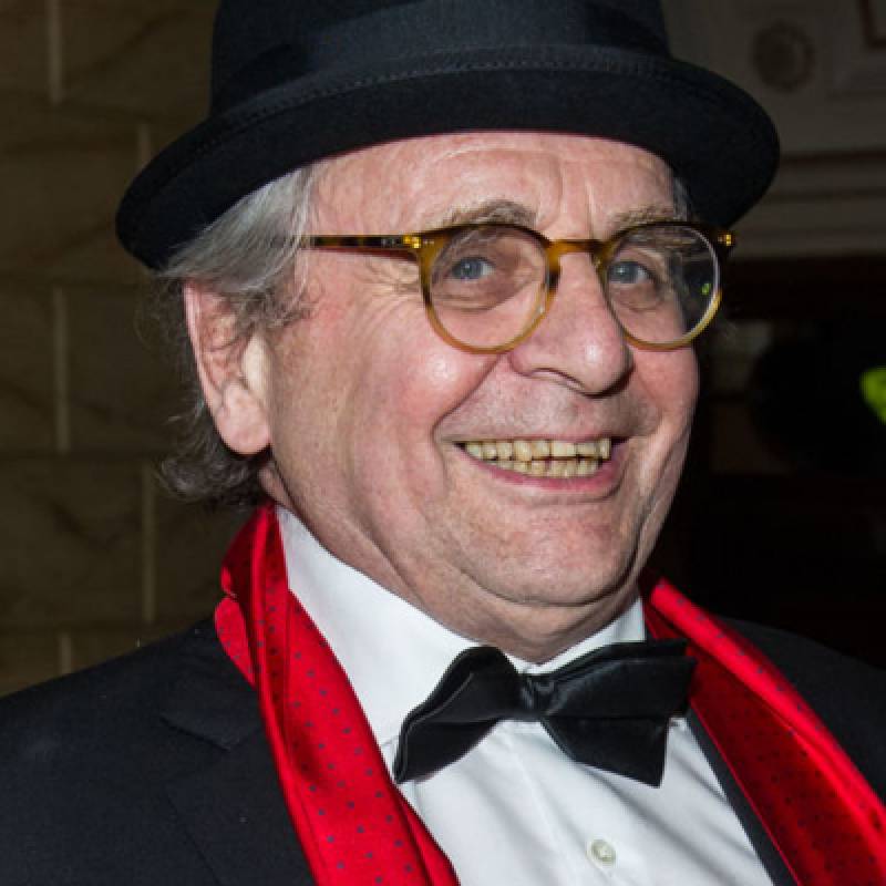 Sylvester McCoy