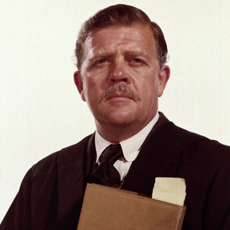 Pat Hingle