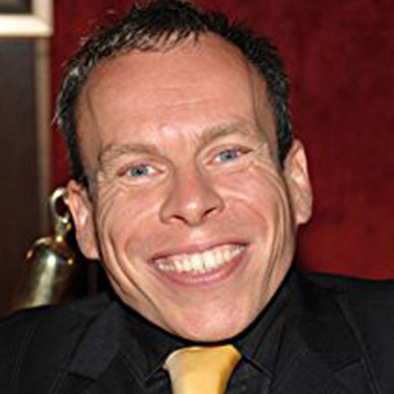 Warwick Davis