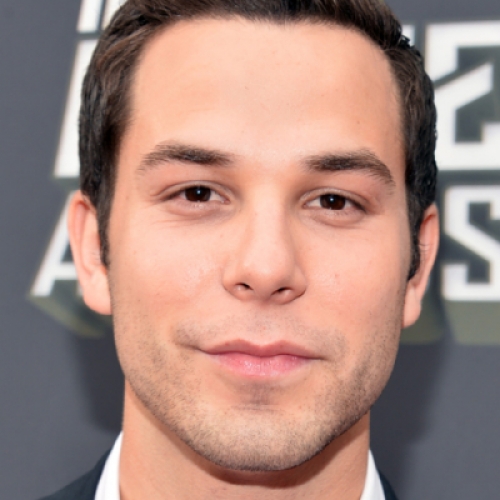 Skylar Astin