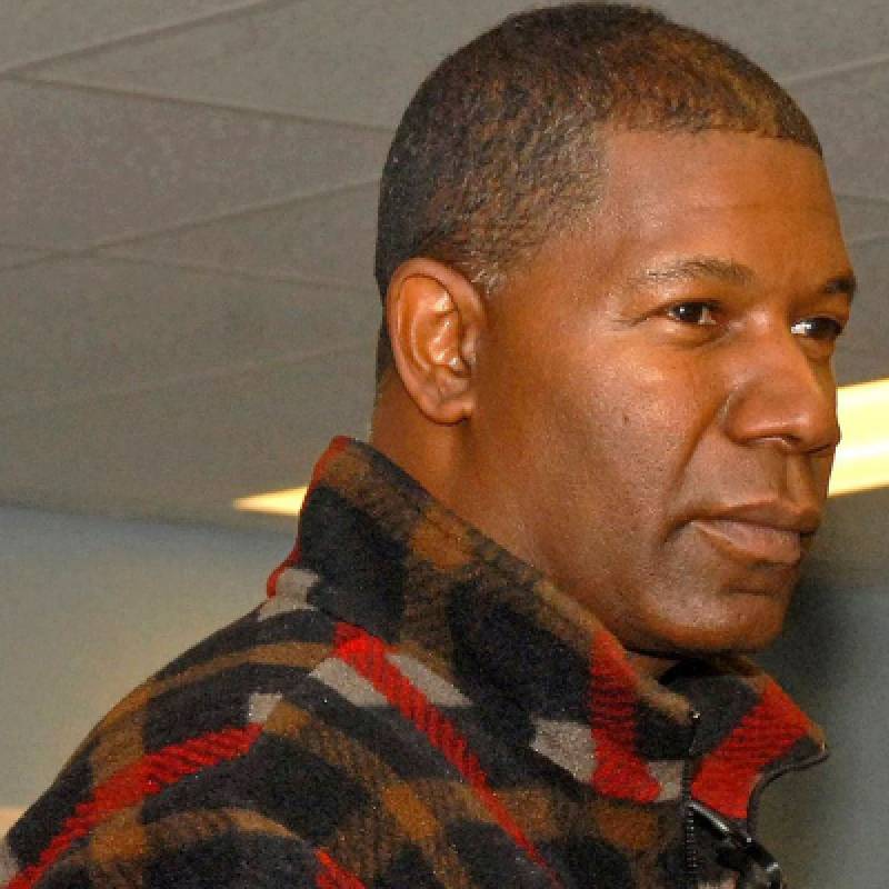 Dennis Haysbert