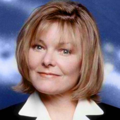  Jane Curtin