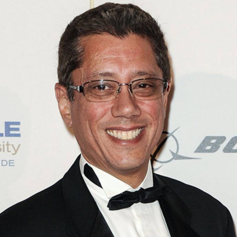 Dean Devlin