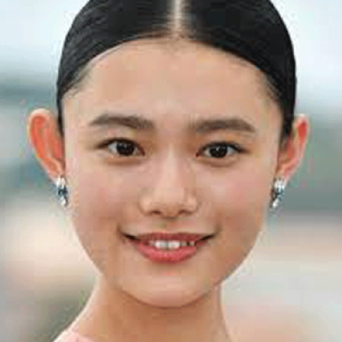 Hana Sugisaki