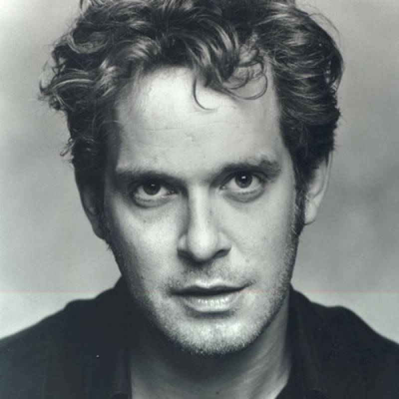 Tom Hollander