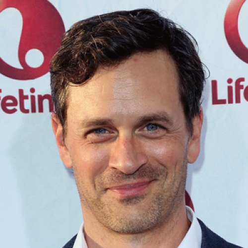 Tom Everett Scott