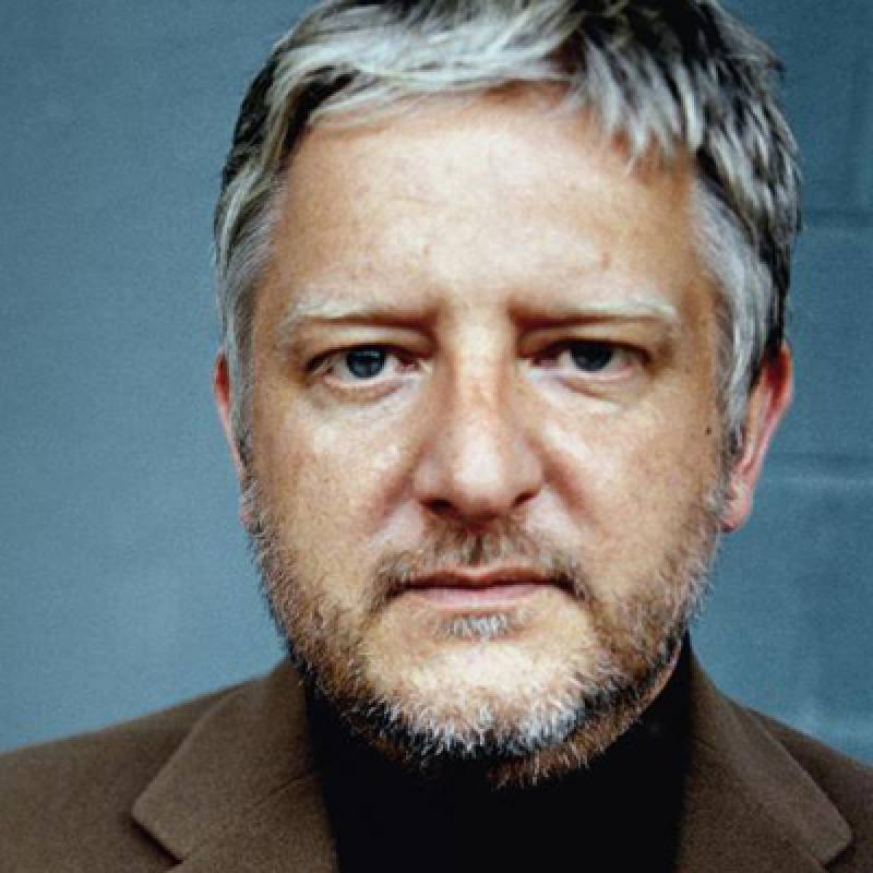 Simon Russell Beale