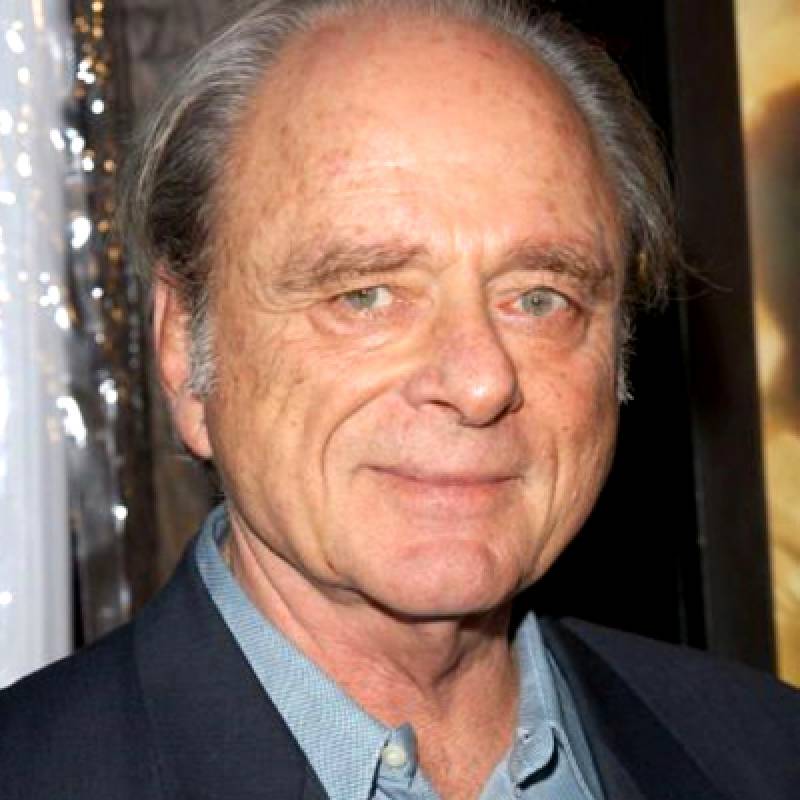 Harris Yulin