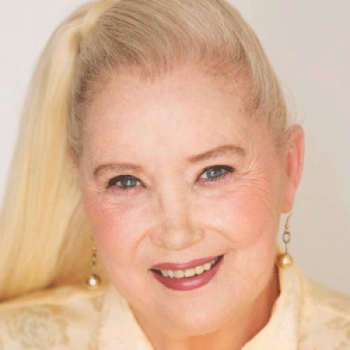 Sally Kirkland