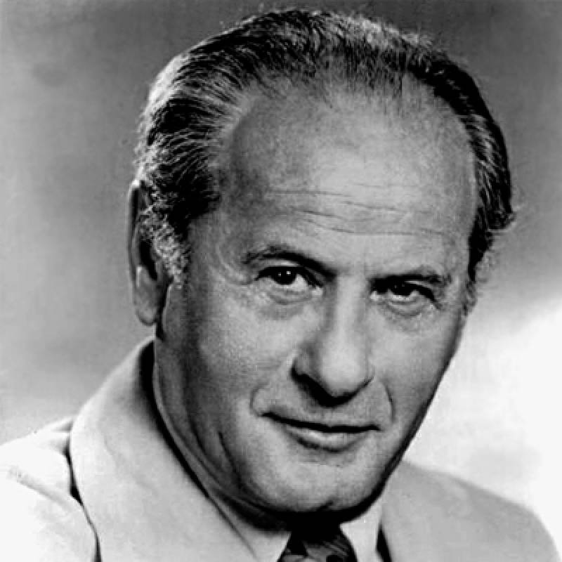 Eli Wallach