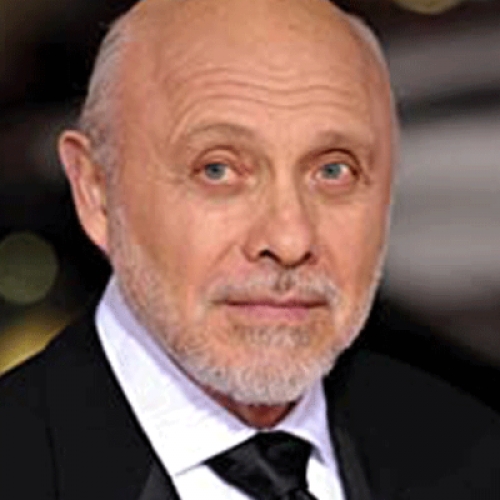 Hector Elizondo