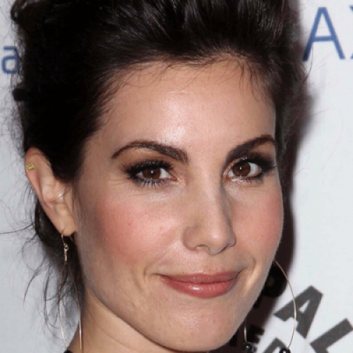 Carly Pope