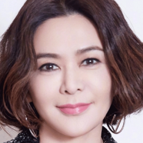 Rosamund Kwan