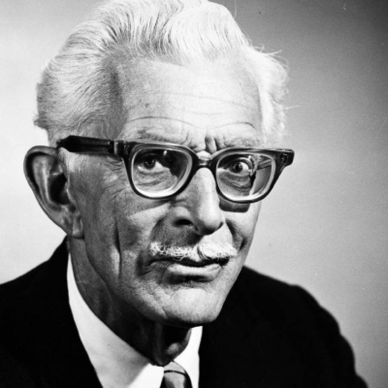 Alan Napier