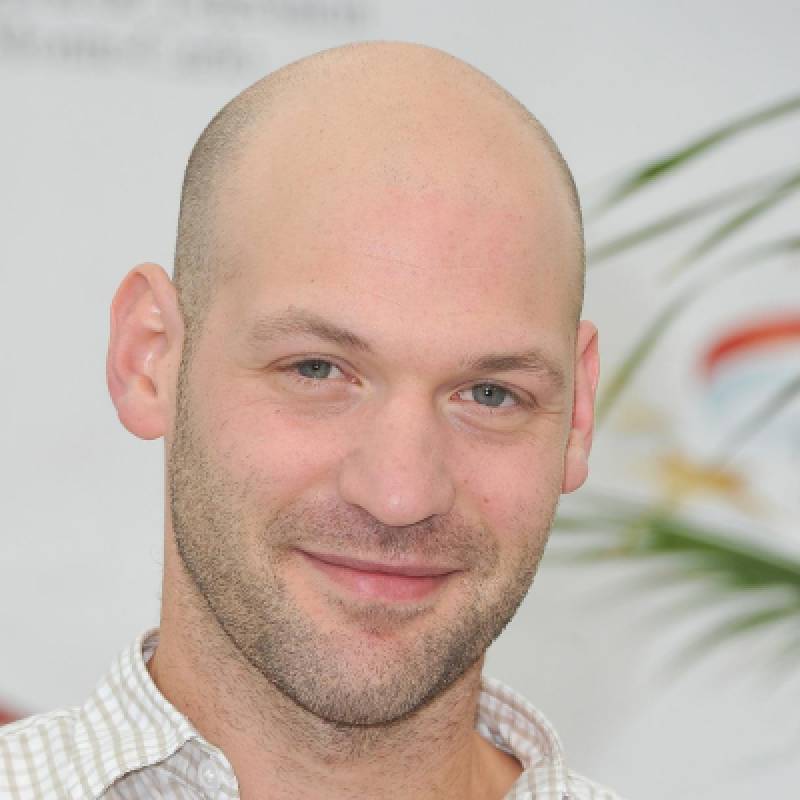 Corey Stoll