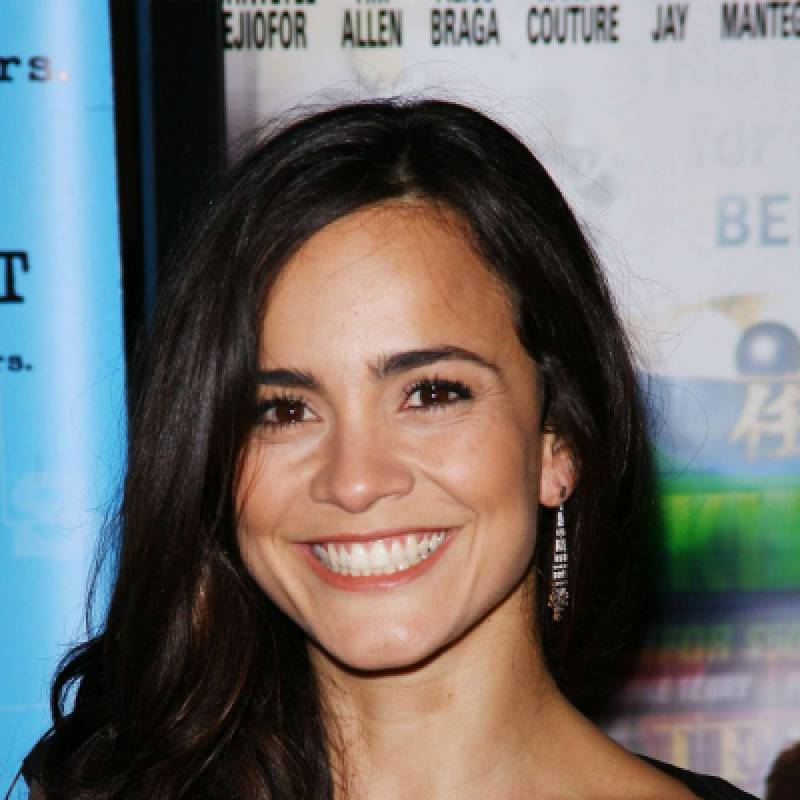 Alice Braga