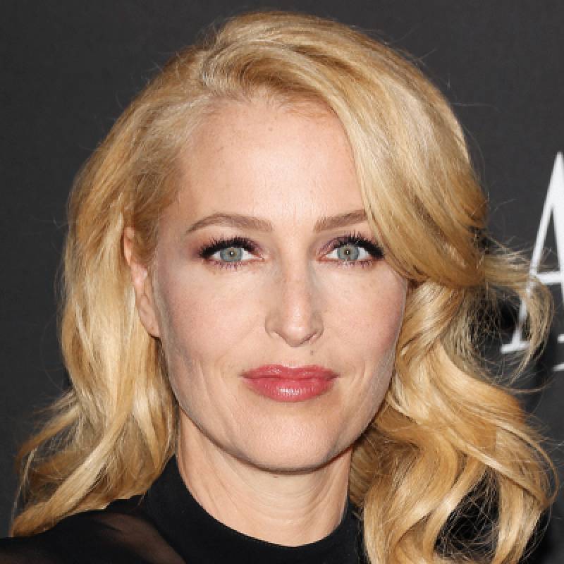 Gillian Anderson