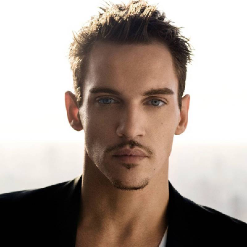 Jonathan Rhys Meyers