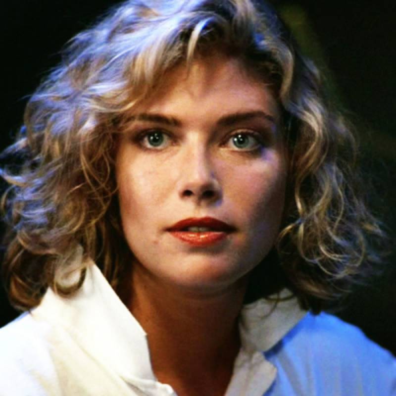 Kelly McGillis