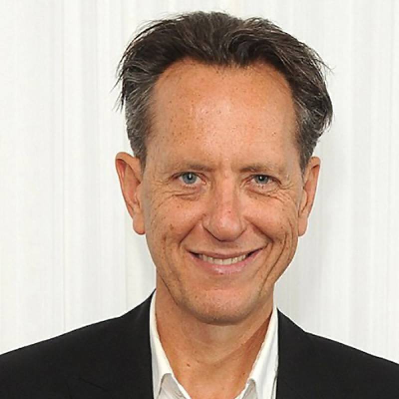 Richard E Grant