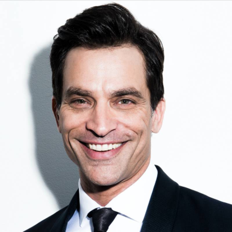 Johnathon Schaech