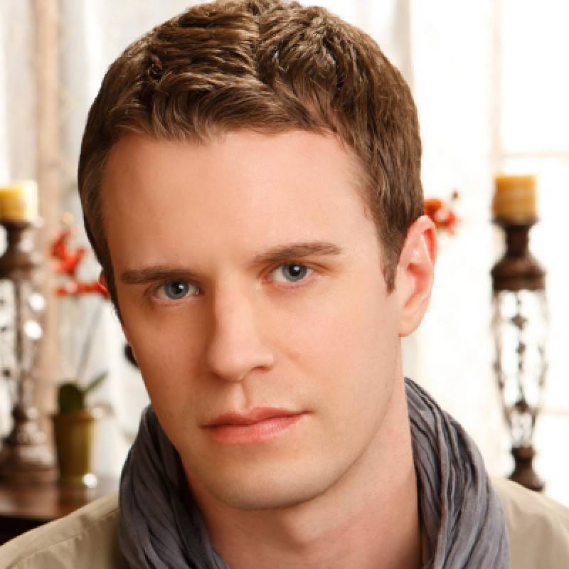 Luke Mably