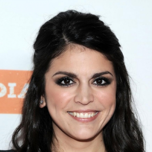 Cecily Strong