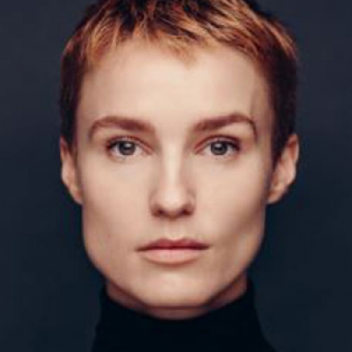 Amanda Collin