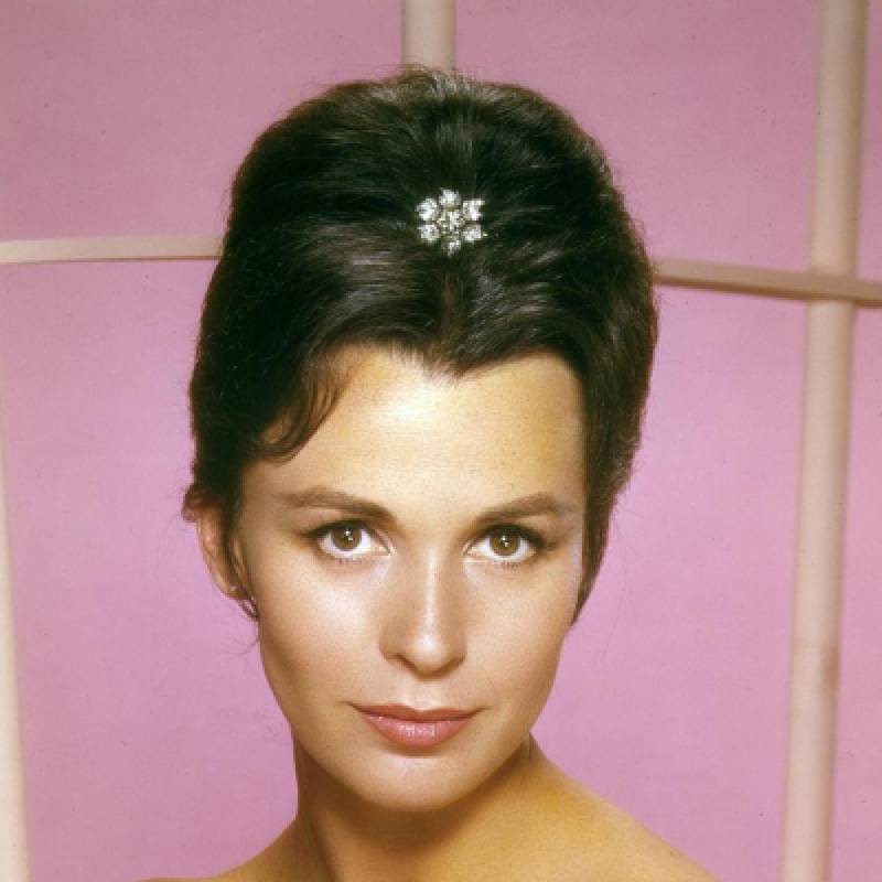 Claire Bloom