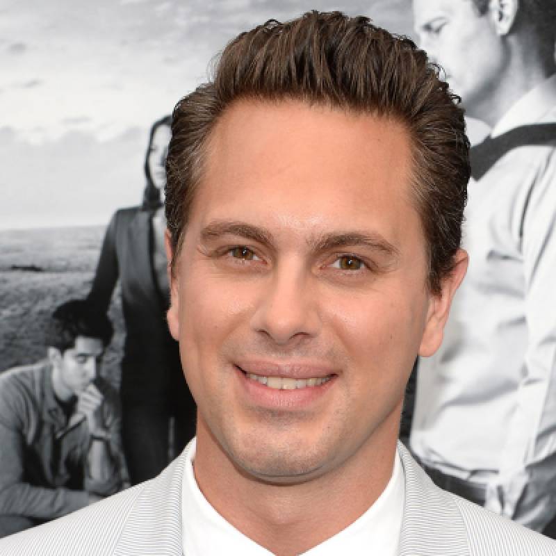 Thomas Sadoski