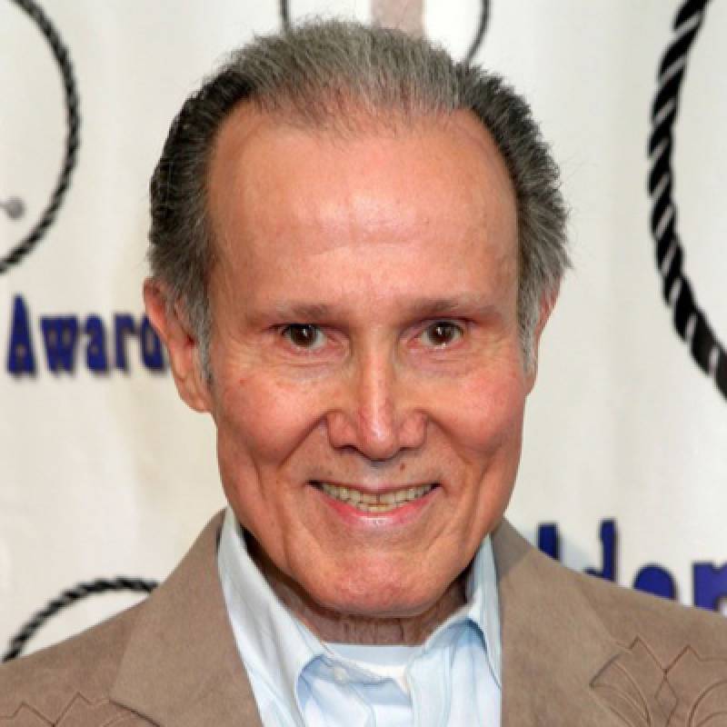 Henry Silva